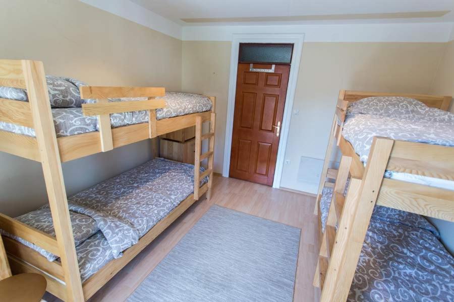 Ni Hostel Day 'N' Night מראה חיצוני תמונה