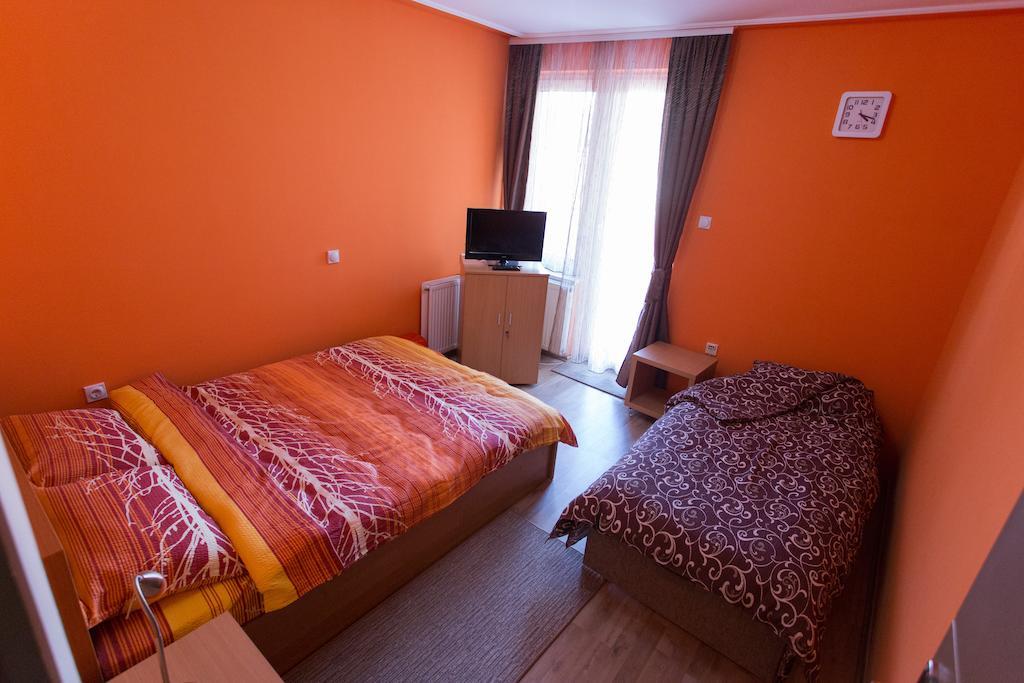 Ni Hostel Day 'N' Night חדר תמונה