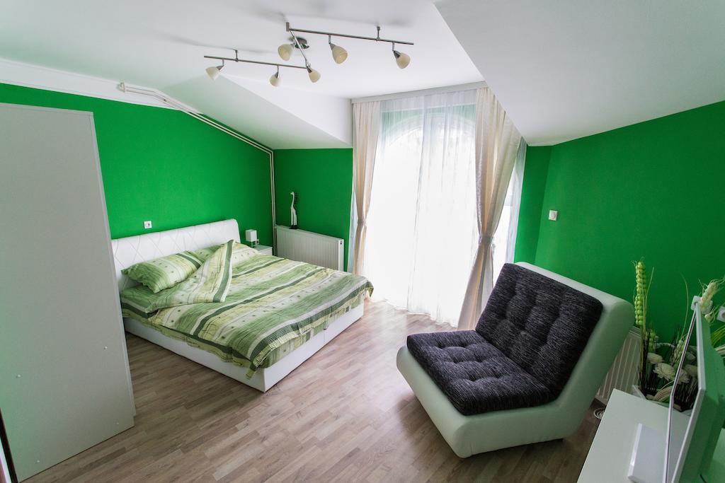 Ni Hostel Day 'N' Night חדר תמונה